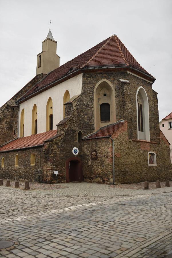 Dzierżoniów Apartament Studio Klasztorna מראה חיצוני תמונה